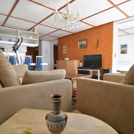 Haus Viols 46 Holiday home Savognin